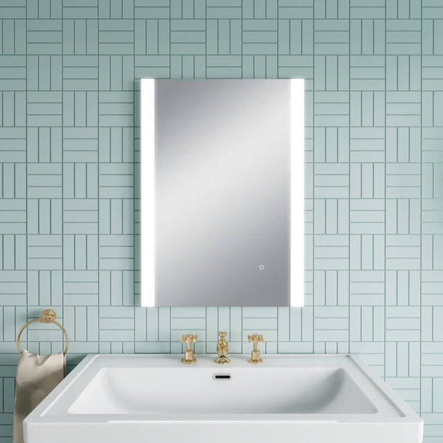 Castor 700mm x 500mm Ambient Mirror